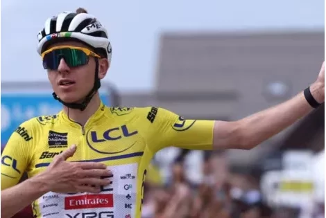 Critérium du Dauphiné 2025 : Tadej Pogacar, vainqueur en solitaire de la 7e étape devant Vingegaard