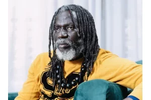 Tiken Jah Fakoly à Ouattara « …si Gbagbo n'est pas candidat, il est important que lui-même ne soit pas candidat »