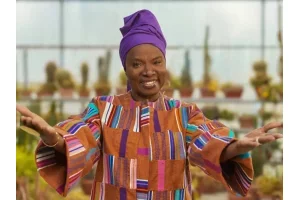 Showbiz : « La colère m'épuise », Angélique Kidjo dévoile l'émotion qu'elle évite le plus