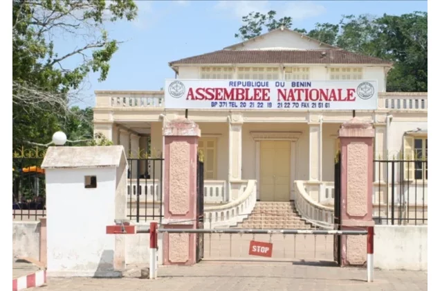 Assemblée nationale : comment la règle de la plus forte moyenne départage les listes après le vote
