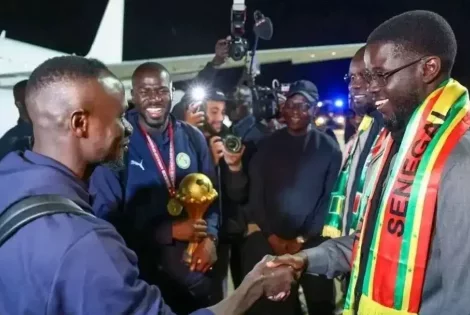 CAN 2025 : Bassirou Diomaye Faye offre 75 millions FCFA et un terrain de 1 500 mètres carrés à chaque joueur