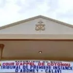 Tribunal d'Abomey-Calavi : pour bavardage en pleine audience, ils sont placés dans le box des accusés
