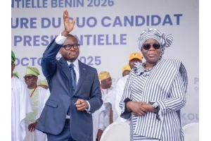 Côte d'Ivoire : l'ancien premier ministre Patrick Achi renonce à sa nationalité française 