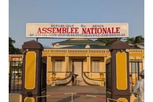 Bénin : le gouvernement soumet au Parlement la ratification de la Facilité africaine de soutien juridique
