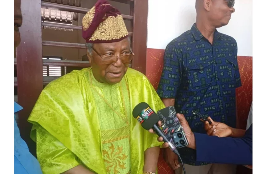  Législatives et communales du dimanche 11 janvier : ce qu'a dit l'ex-président Nicéphore Soglo après son vote 