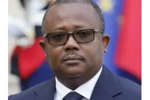 Guinée-Bissau : le président déchu Umaro Sissoco Embaló exfiltré et accueilli au Sénégal