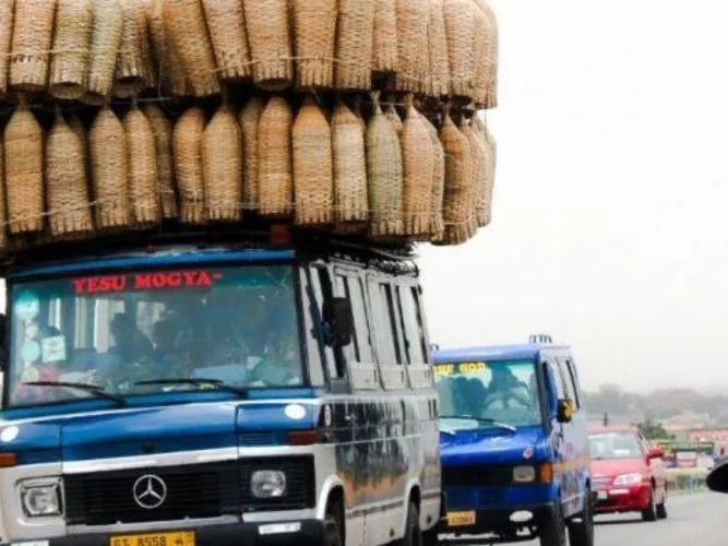 Bénin : colère du gouvernement contre les surcharges et la circulation des camions hors gabarit