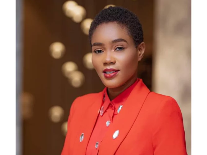 « Je suis fatiguée de faire de la musique… », Almok 