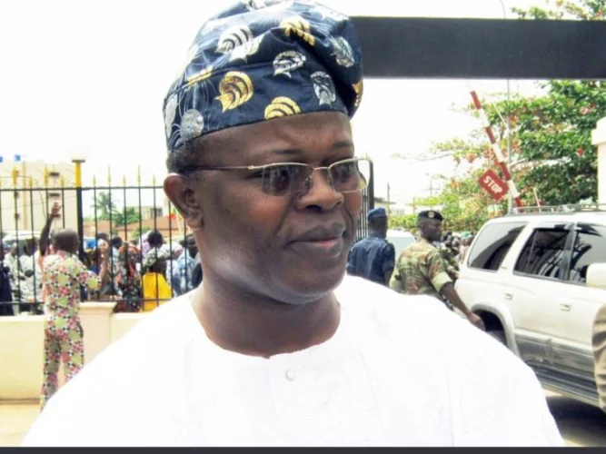 Les Démocrates : Houndété et 21 autres cadres suspendus et interdits de toute activité (liste)