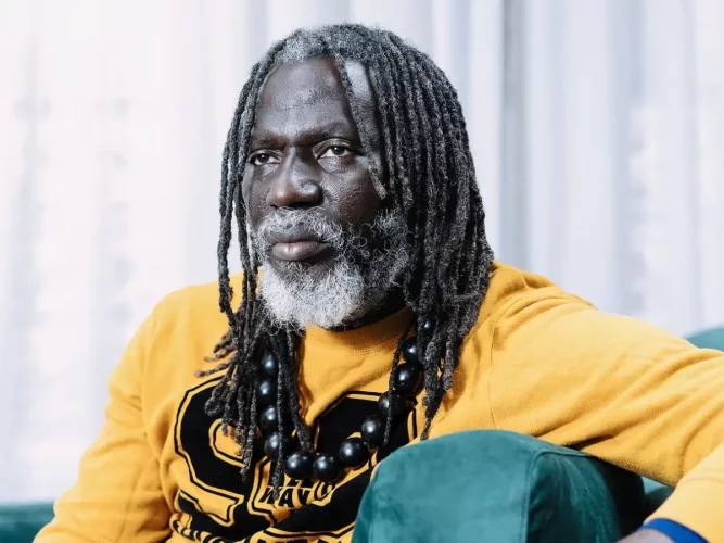 Tiken Jah Fakoly à Ouattara « …si Gbagbo n'est pas candidat, il est important que lui-même ne soit pas candidat »