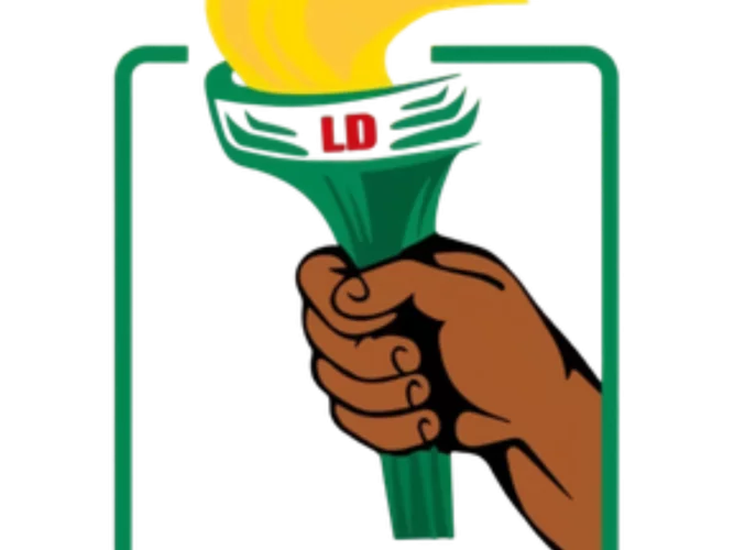 Les Démocrates : liste des démissionnaires après le départ d'un 7è député