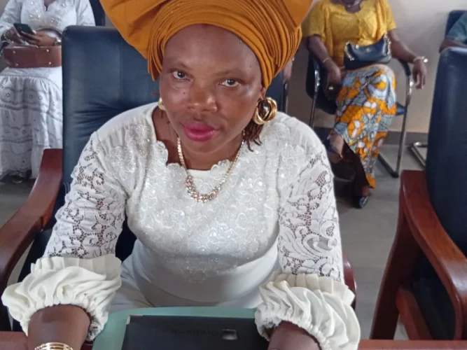 Bénin : installation du nouveau maire Pélagie Gowui, des absences de conseillers remarquées