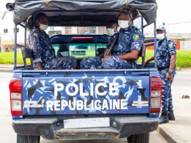 Bénin : 100 kg de faux médicaments interceptés lors d'une opération nocturne à Adjarra