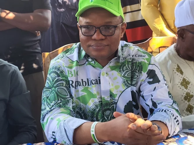 Communales et législatives 2026 : Romaric Ogouwalé mobilise Ouèssè pour une victoire éclatante du Bloc républicain 